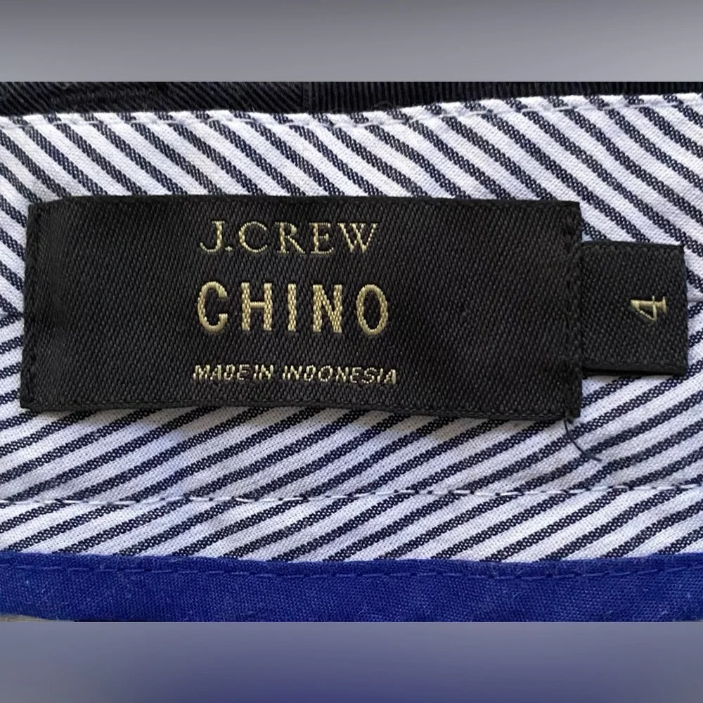 J‎ Crew Women’s Sz 4 4” Navy Chino Shorts
